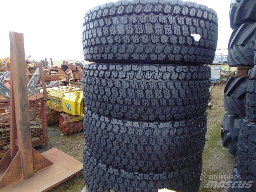  Däck BWYN 20,5X25 Övriga