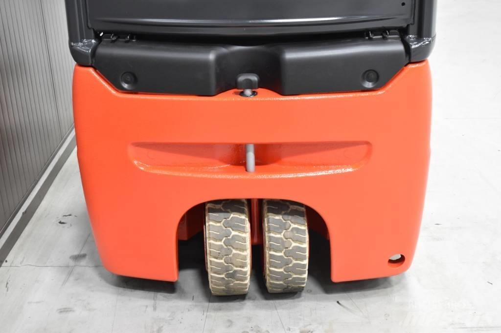 Linde E 12 - 01 Elmotviktstruckar