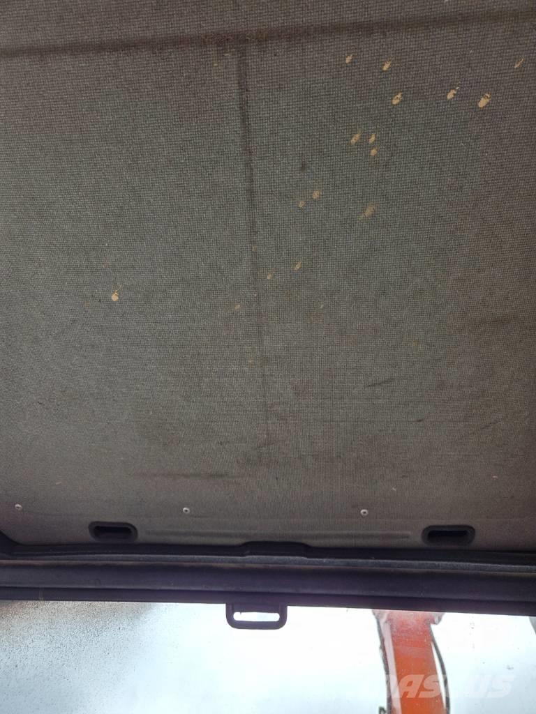 Doosan DX 480 LCA Bandgrävare