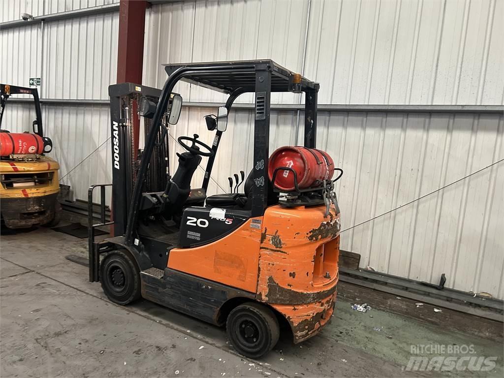 Doosan G20SC-5 Gasolmotviktstruckar