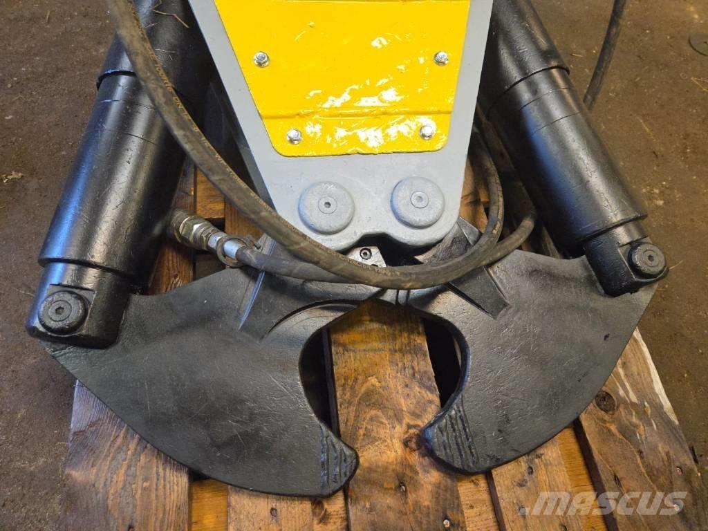 Brokk CC400 Asfaltsskärare