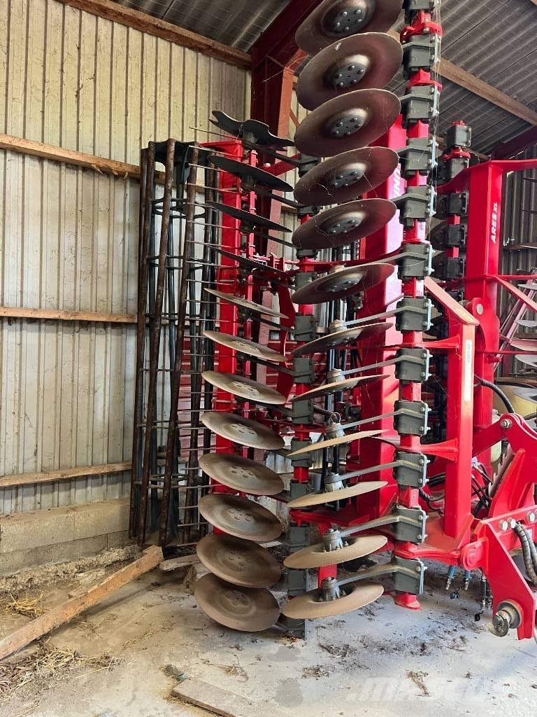 Unia Ares 600 Tallriksredskap