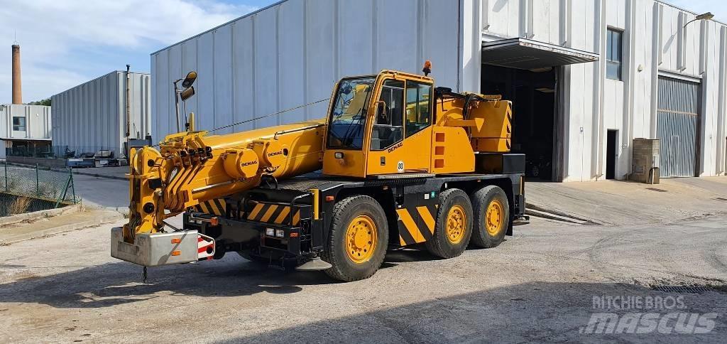 Demag AC 40-1 City Allterrängkranar