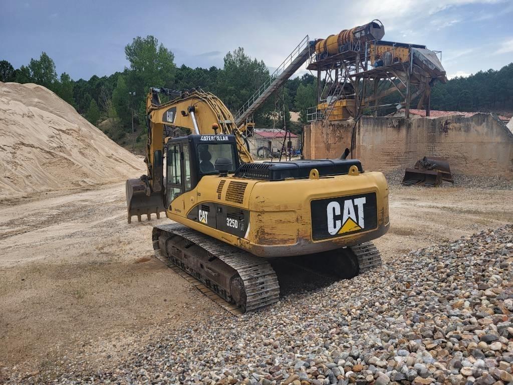 CAT 325 D LN Bandgrävare