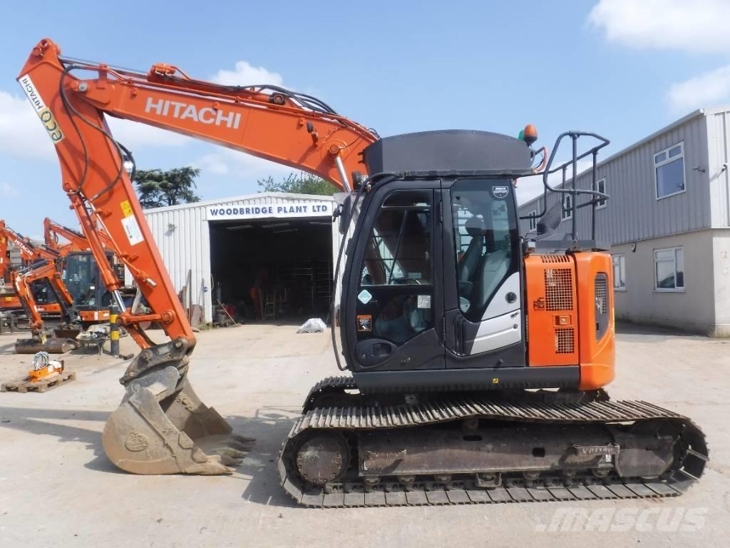 Hitachi ZX 135 US-6 Bandgrävare