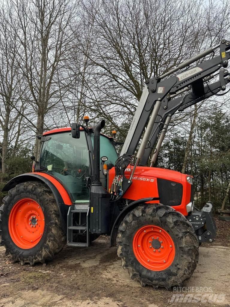 Kubota M135GX Traktorer