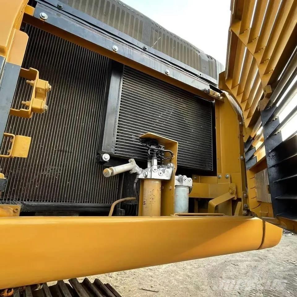 CAT 336D Bandgrävare