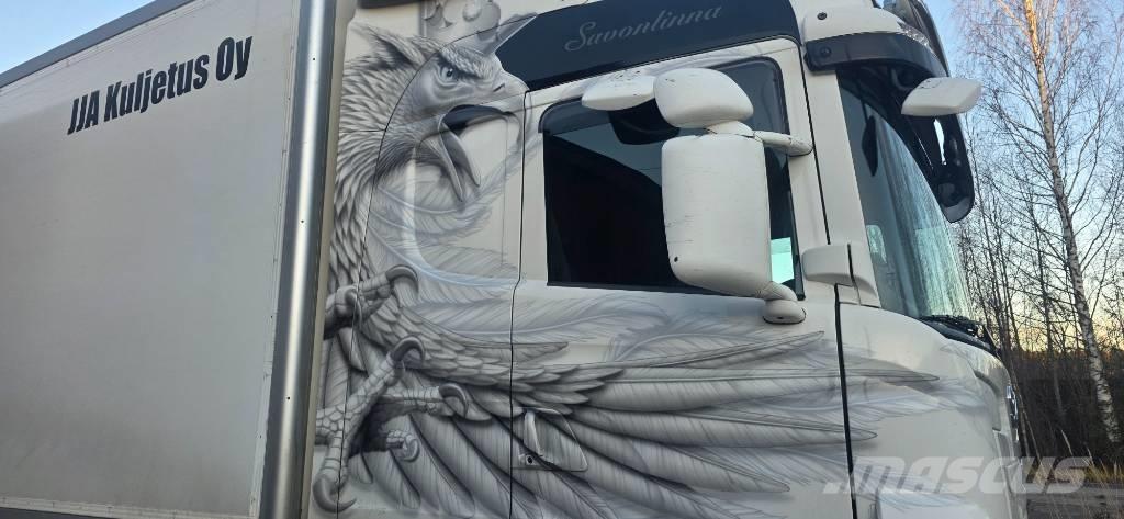 Scania R 360 Skåpbilar
