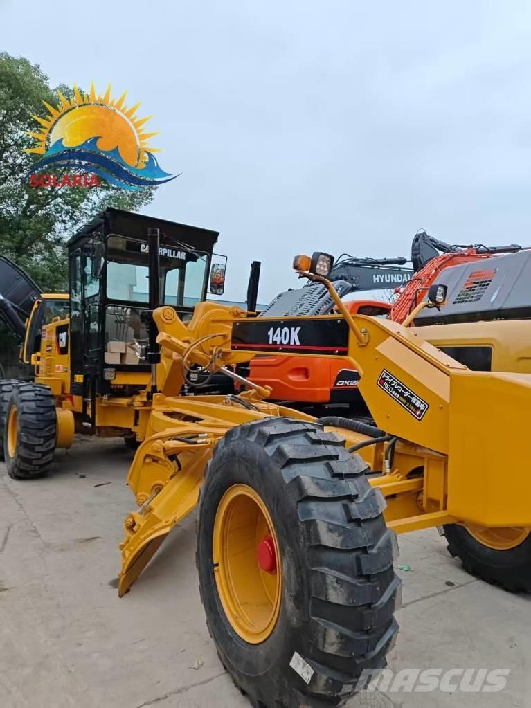 CAT 140 K Väghyvlar