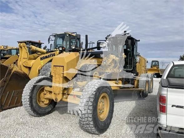 CAT 140 Väghyvlar