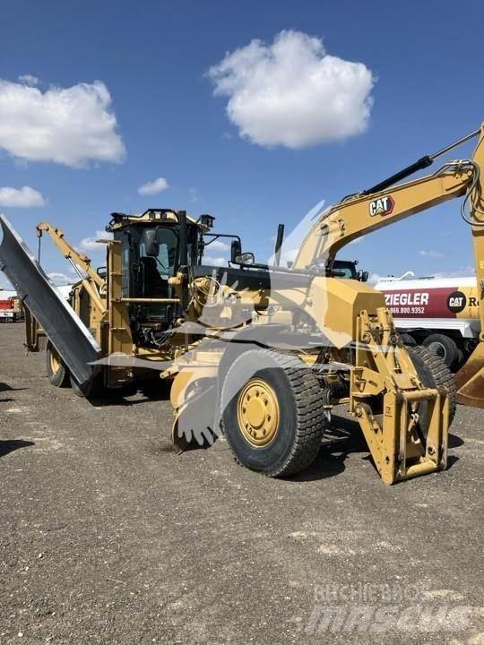 CAT 140M AWD Väghyvlar