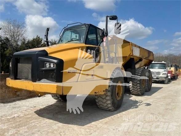CAT 740B Midjestyrd dumper
