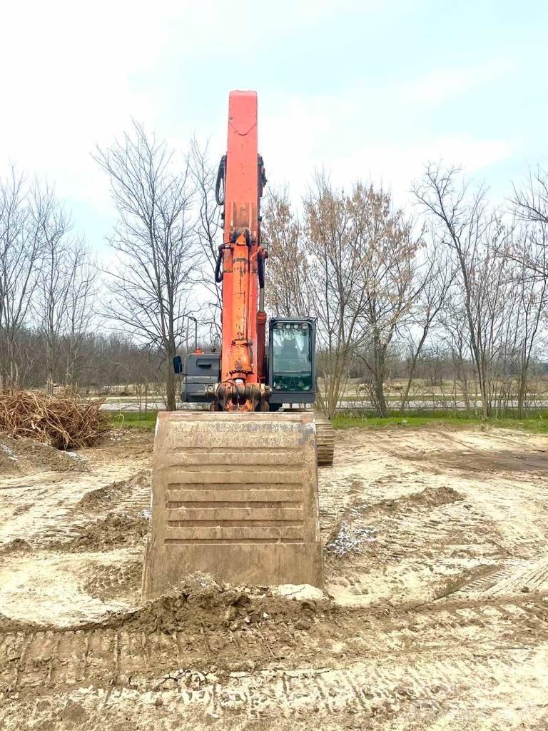 Hitachi ZX 350 LC-3 Bandgrävare