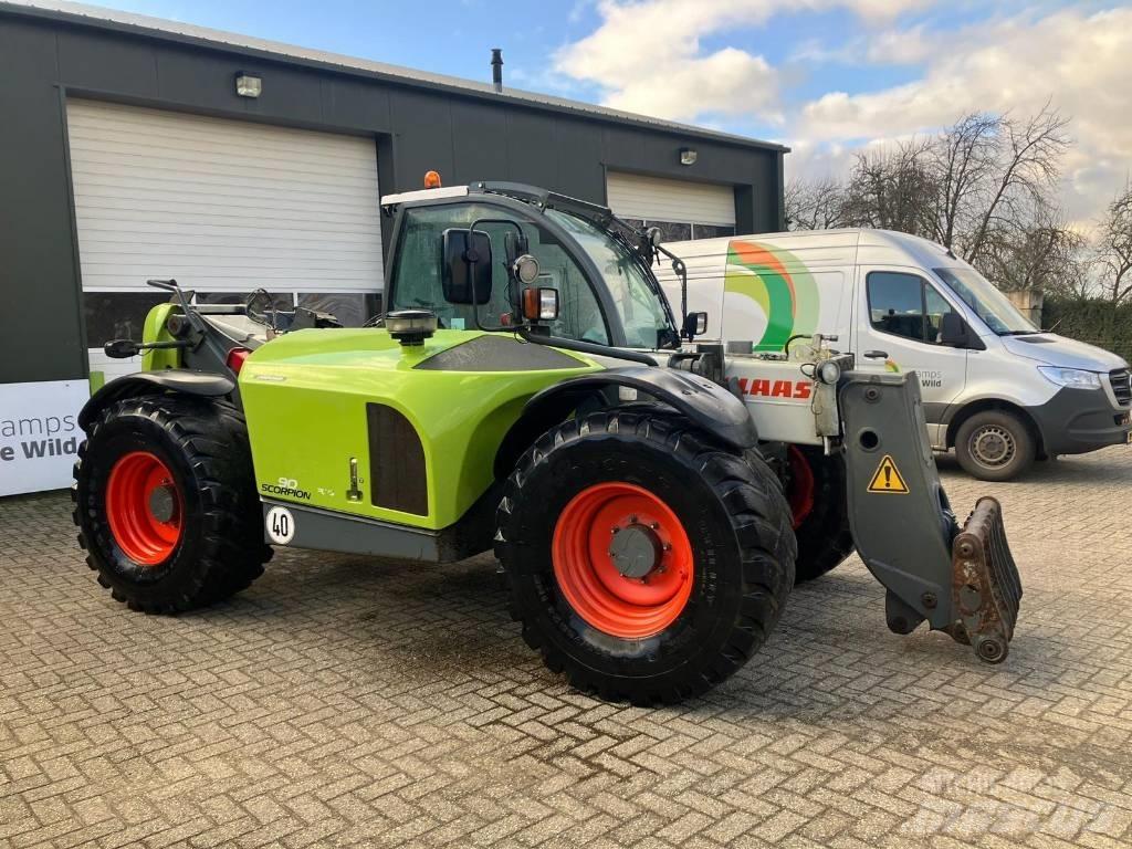 CLAAS Scorpion 9040 Redskapsbärare för lantbruk