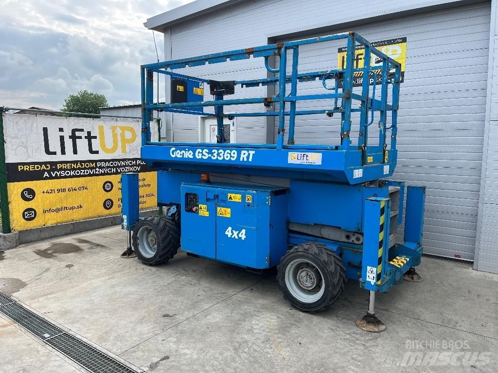 Genie GS 3369 RT Saxliftar