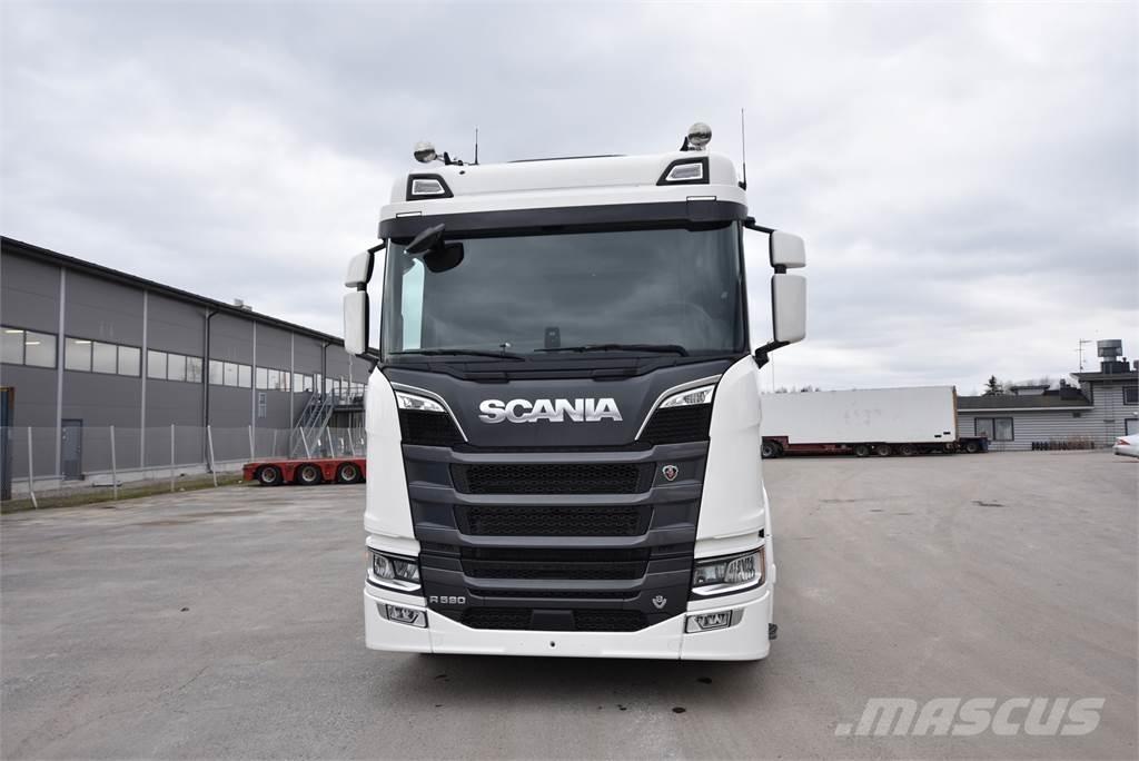 Scania R590 8X4 Lastväxlare/Krokbilar