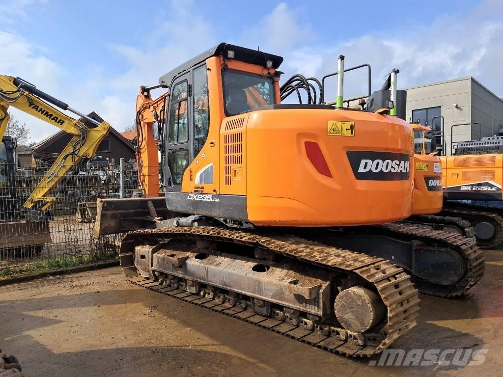 Doosan DX 235 LCR-5 Bandgrävare