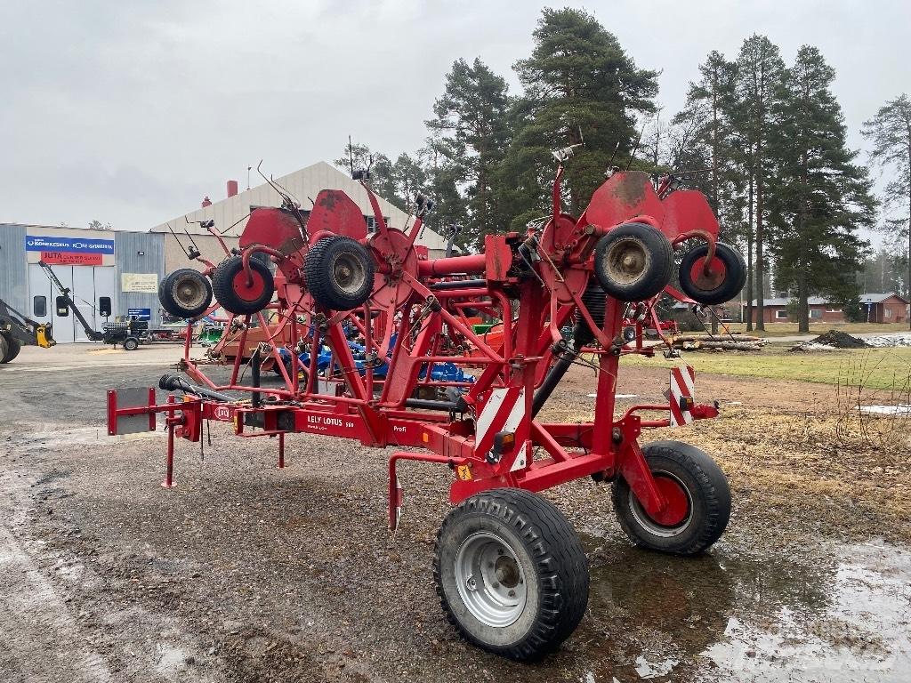 Lely Lotus 900 profi Vändare och luftare