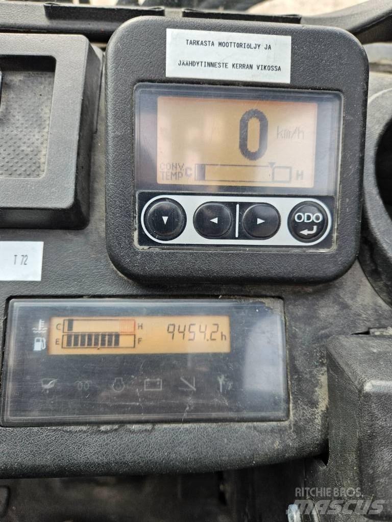 Toyota 02-8 FDF 25 Dieselmotviktstruckar
