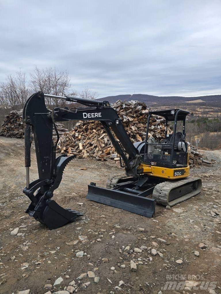 DEERE 50G Minigrävare < 7t