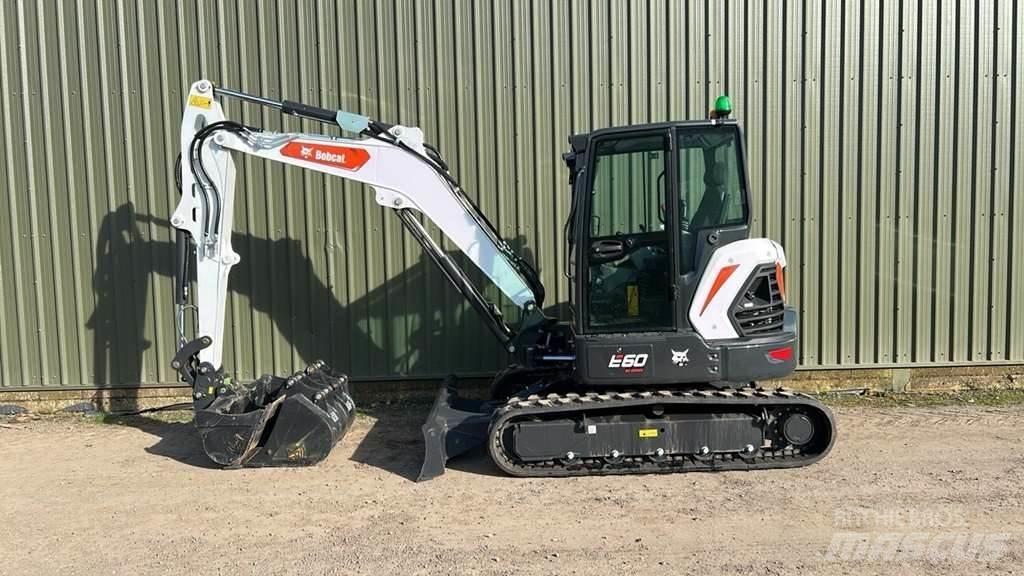 Bobcat E60 Minigrävare < 7t
