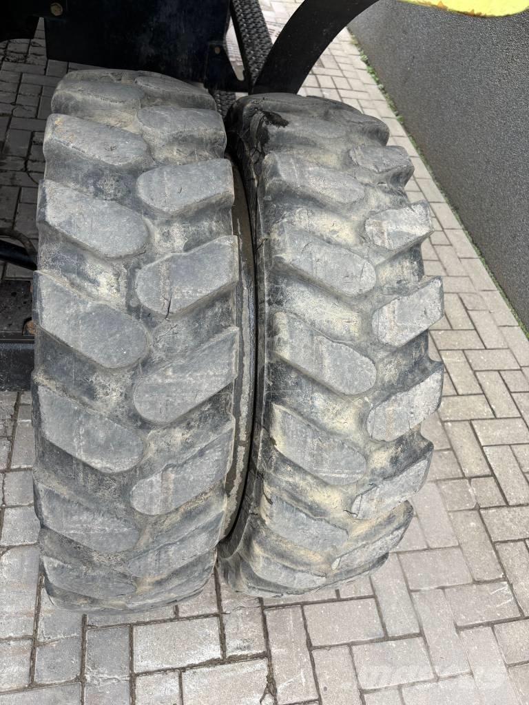 CAT M 320 F Hjulgrävare