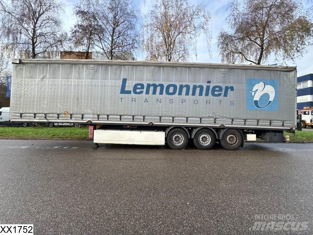 Fruehauf Tautliner Kapelltrailer