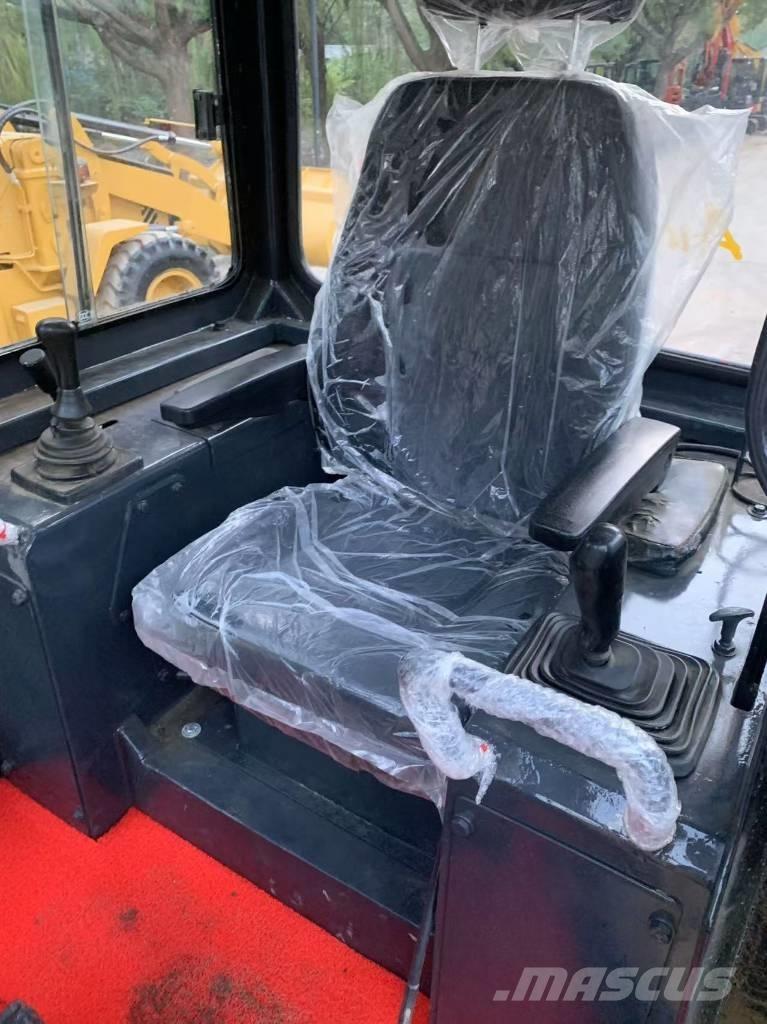 CAT D 5 K Bandschaktare