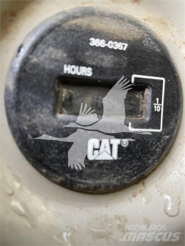 CAT 325C Bandgrävare