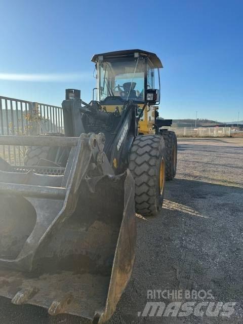 Komatsu WA 200 PZ-6 Hjullastare