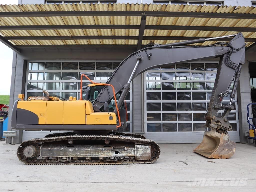 Volvo EC 240 C N L Bandgrävare