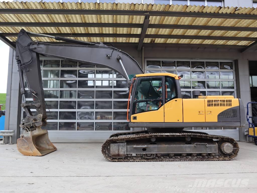 Volvo EC 240 C N L Bandgrävare