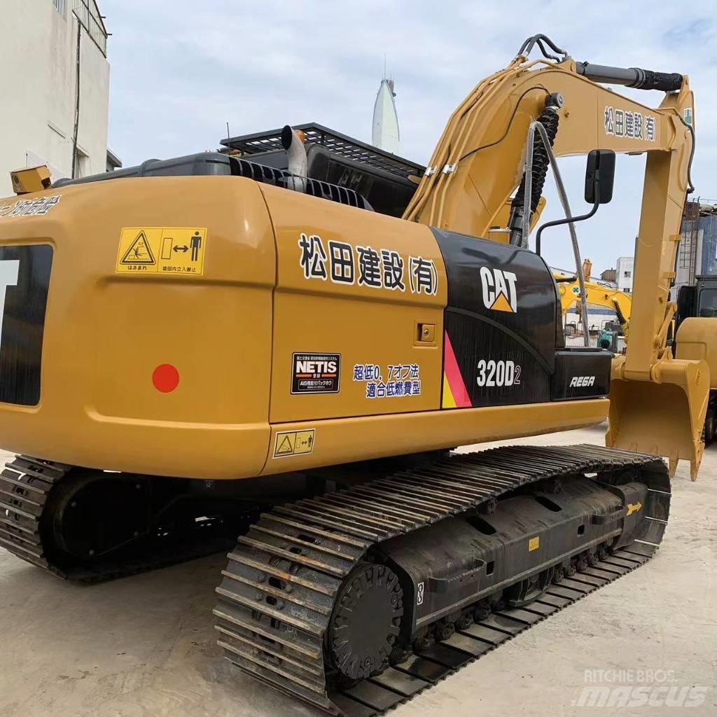 CAT 320 Bandgrävare