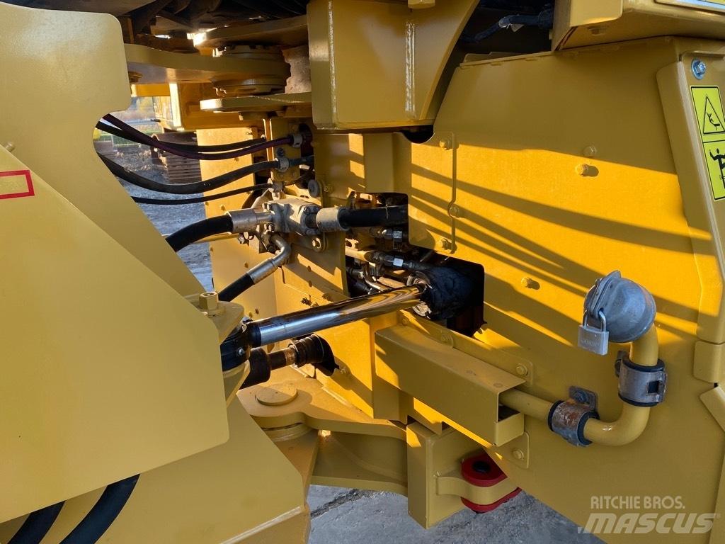 CAT 966 M Hjullastare