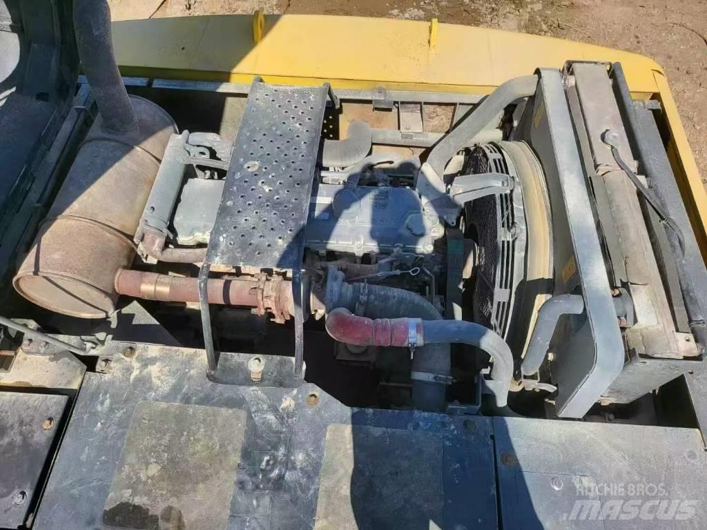 Sumitomo SH 350 Bandgrävare