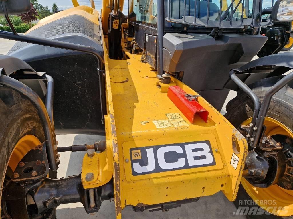 JCB 531-70, 732   P339 Teleskoplastare