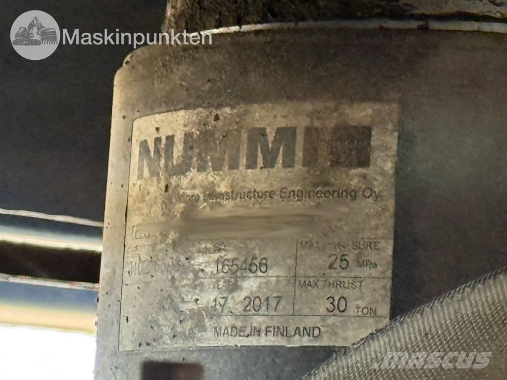 Volvo FM 6*4 Tippbilar