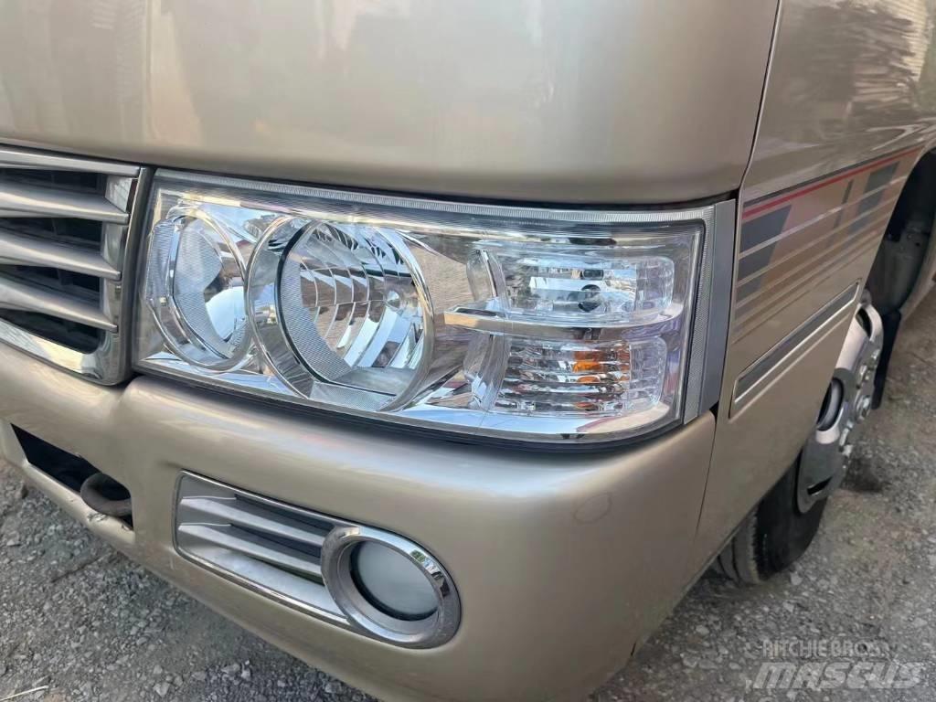 Toyota Coaster Bus Minibussar