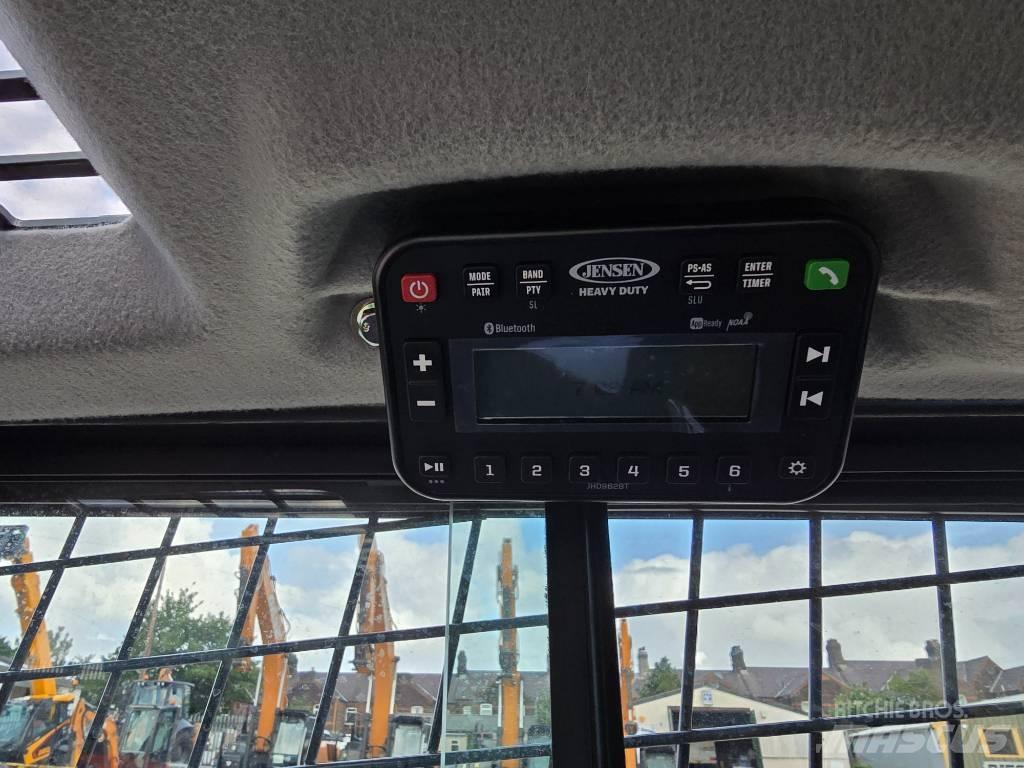 CASE TV450B Bandlastare