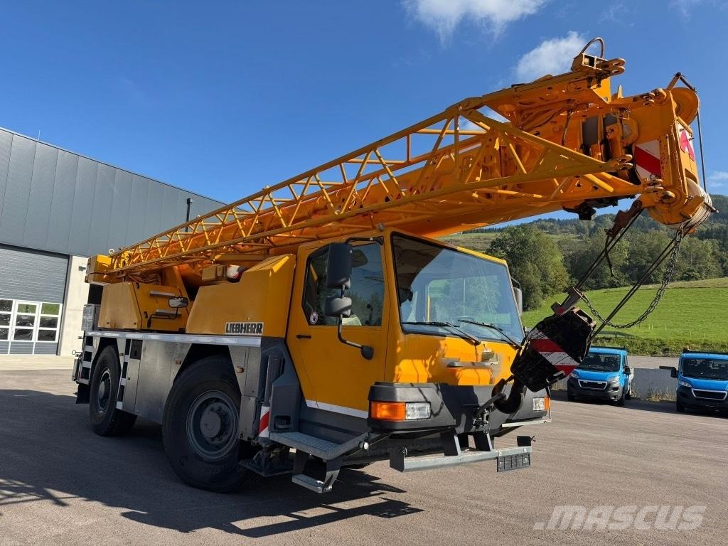 Liebherr LTM 1030-2 Allterrängkranar