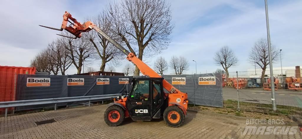 JCB 525-60 T4 F Teleskoplastare