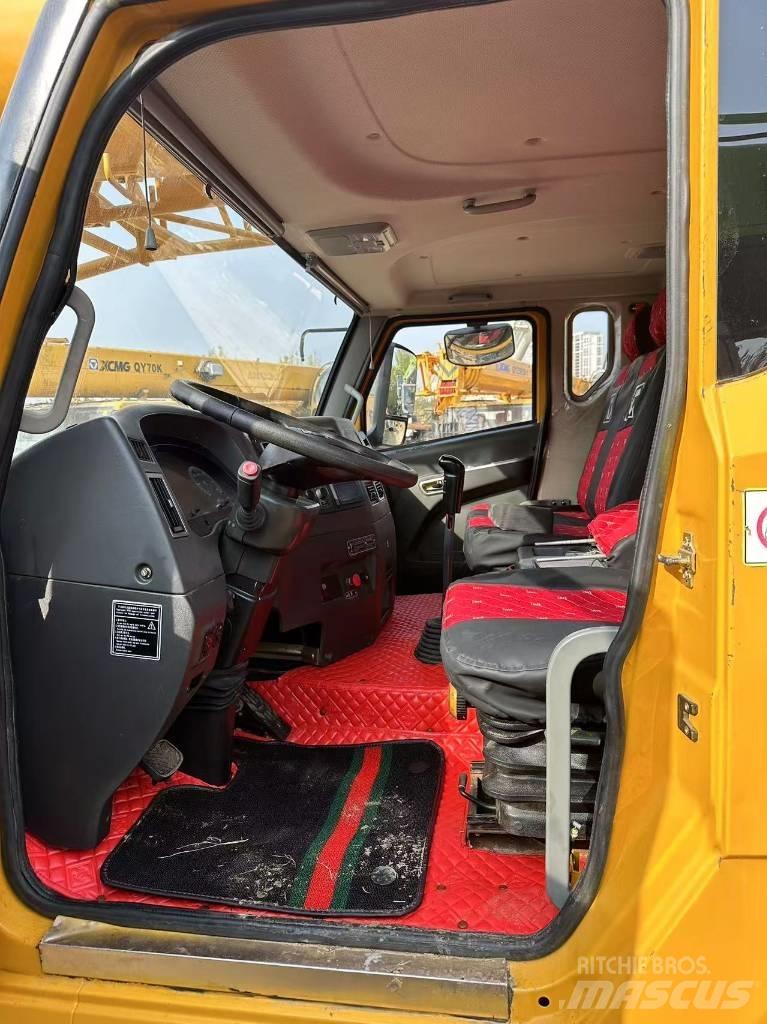 XCMG XCT25 Allterrängkranar