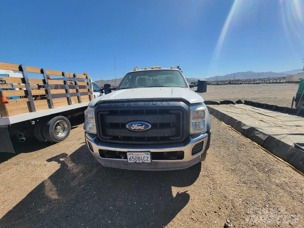 Ford F 550 XL Plogbilar