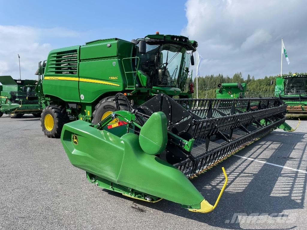 John Deere T 560 i Skördetröskor