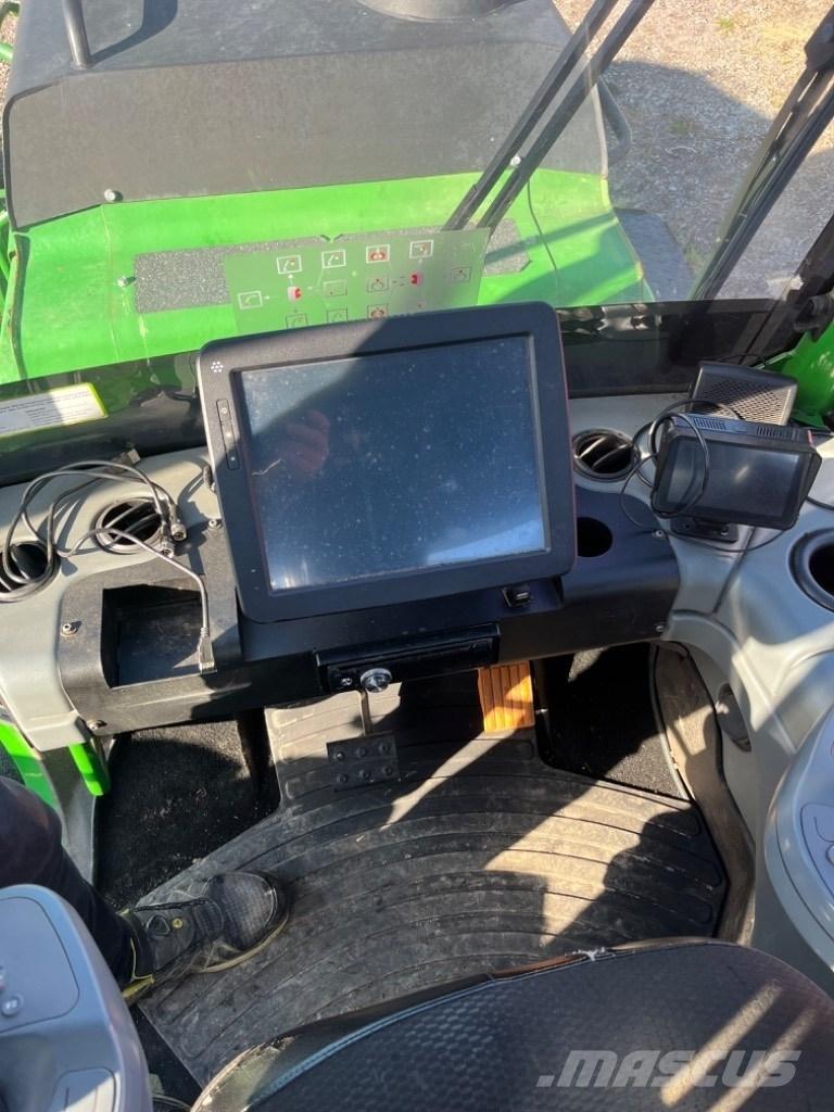 John Deere 1210 G Skotare
