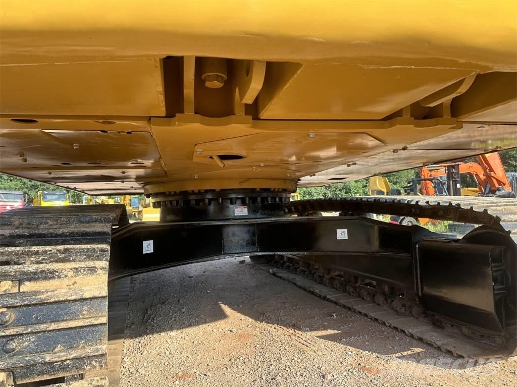 CAT 320C Bandgrävare