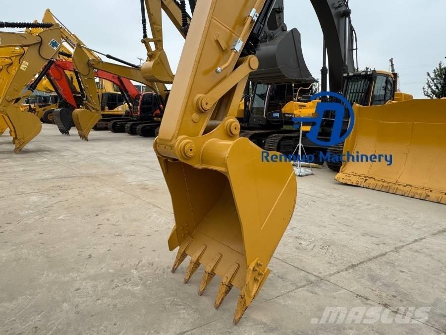 CAT 320D2 Bandgrävare