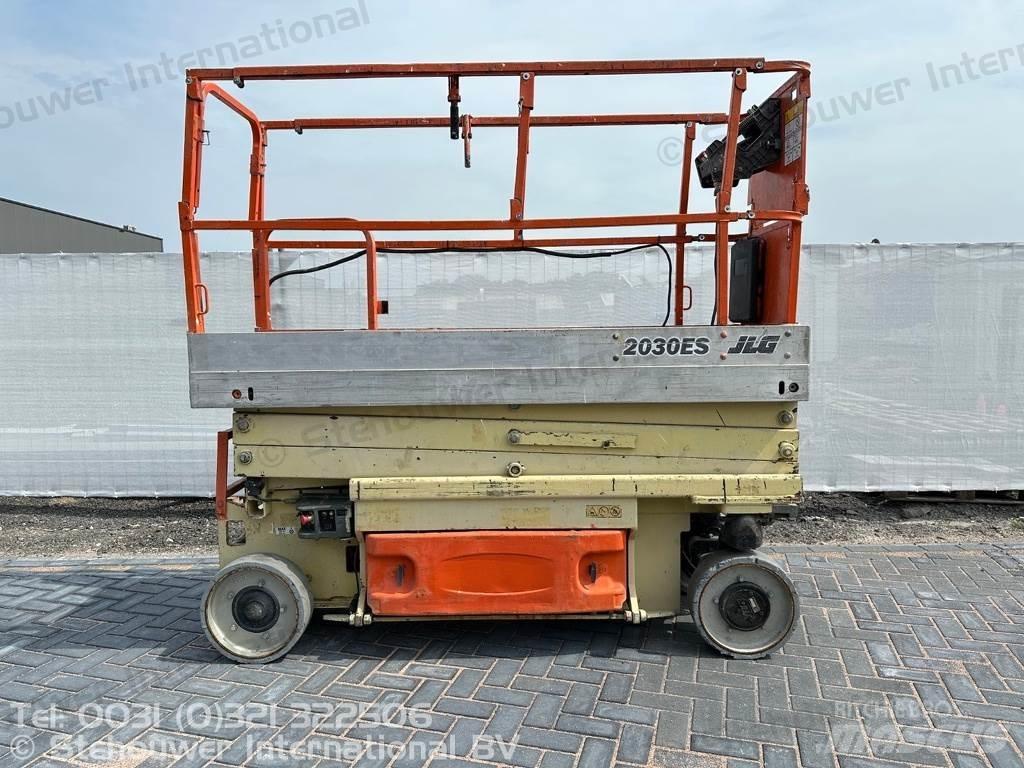 JLG 2030ES Saxliftar