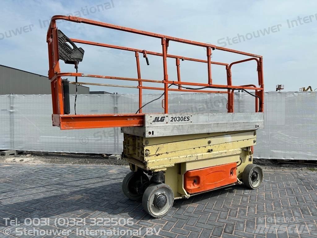 JLG 2030ES Saxliftar