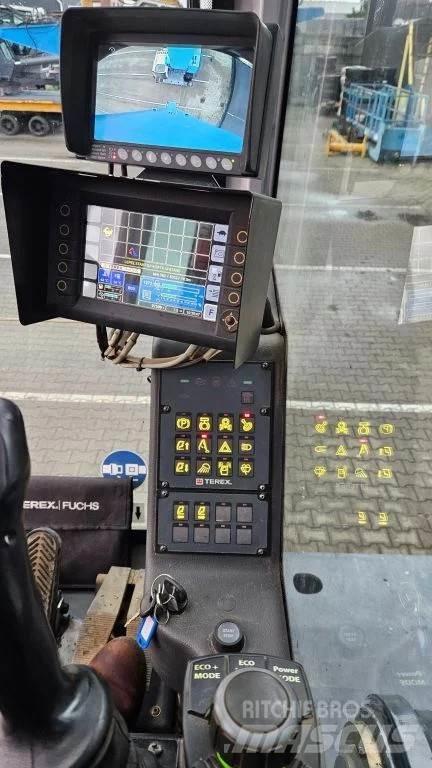 Fuchs MHL360 Avfalls / industri hantering
